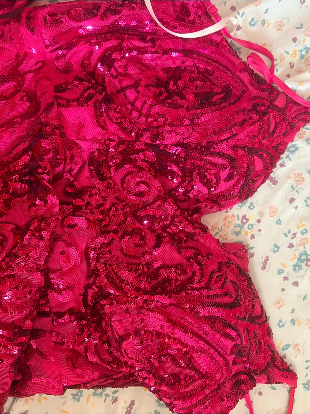 Formal dresses - Picture 10 of 13